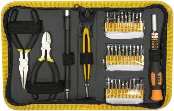 Top 7 Must-Have Hand Tools for Your Computer Hardware Repair Kit